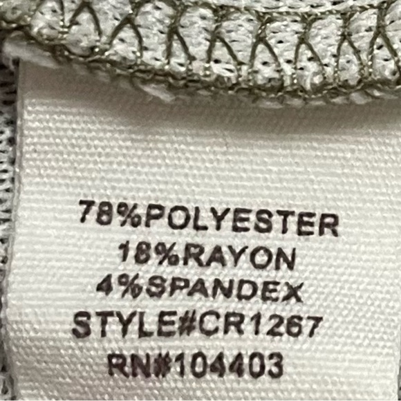 By The River Oversized Cropped Raw Hem Top - Picture 6 of 6